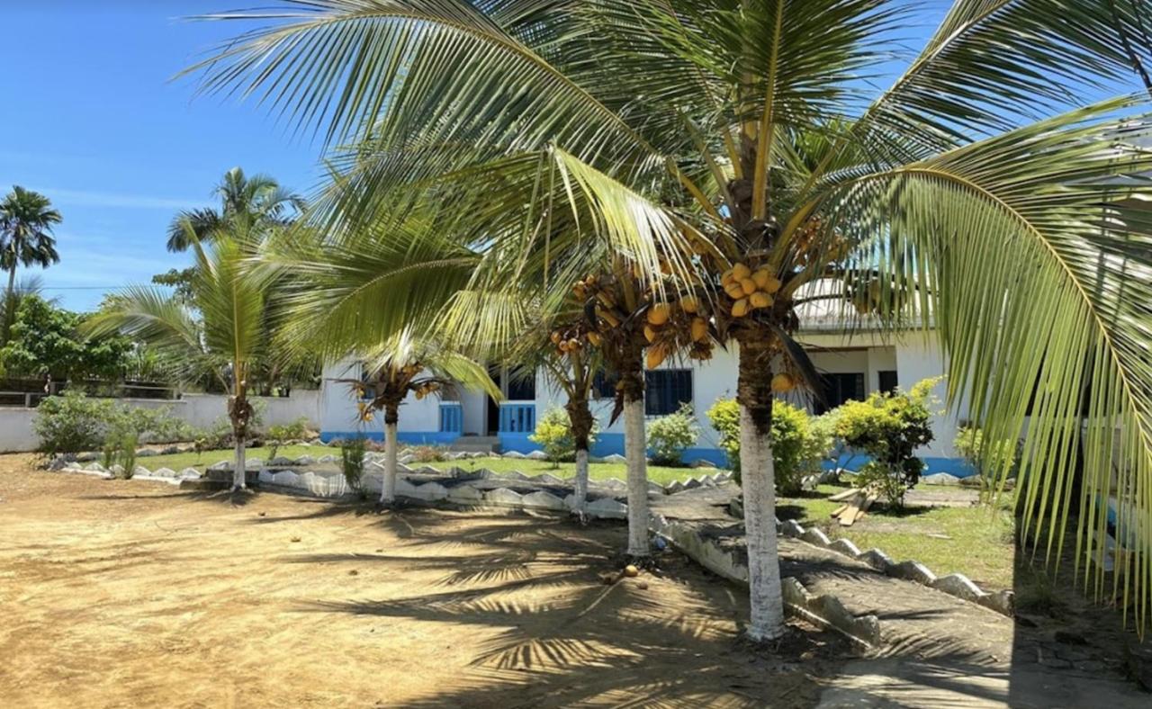 Le Dona Kribi Hotel Exterior foto