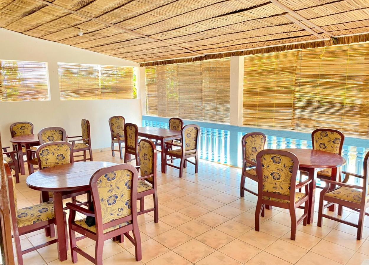 Le Dona Kribi Hotel Exterior foto