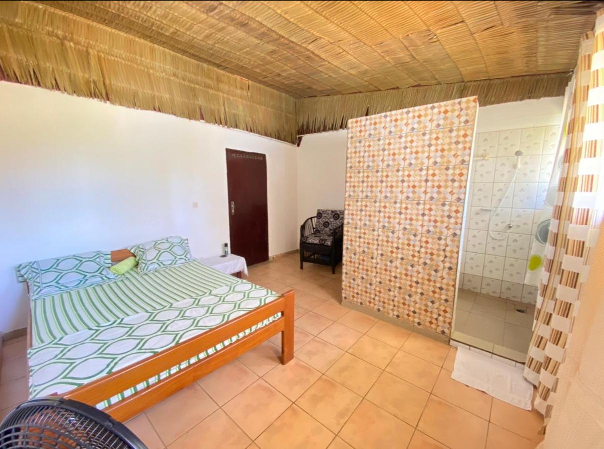Le Dona Kribi Hotel Exterior foto